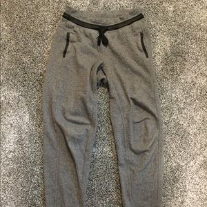 Lululemon sweatpants - female